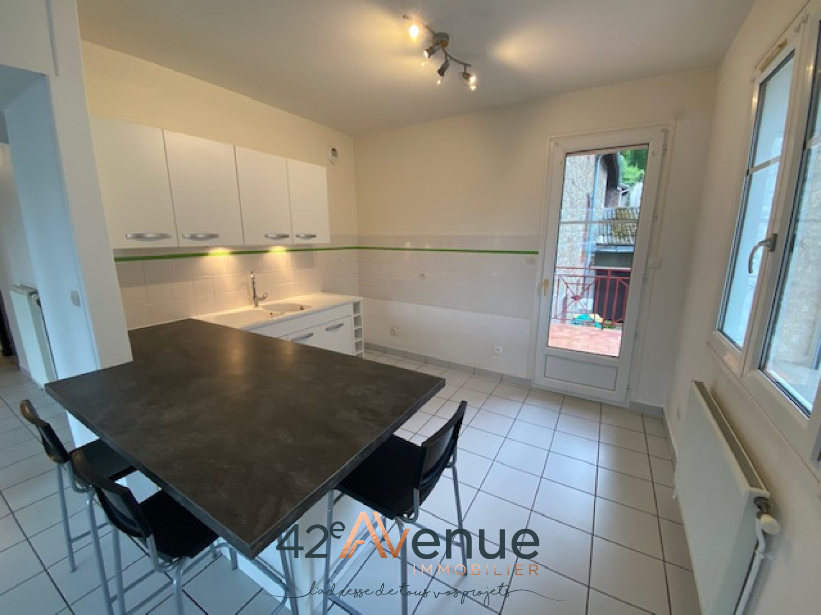 Image_, Maison de village, Saint-Priest-en-Jarez, ref :38000-3083