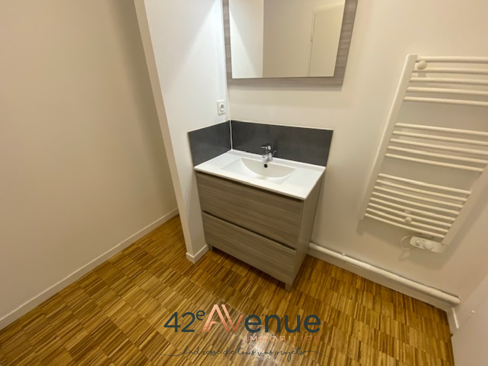 Image_, Studio, Saint-Étienne, ref :11000-1326-Studio1
