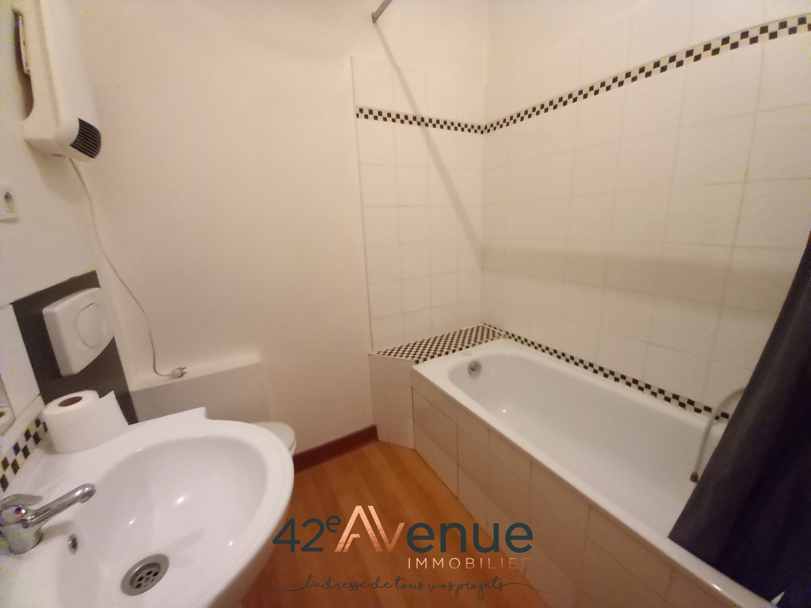Image_, Duplex, Rive-de-Gier, ref :2577